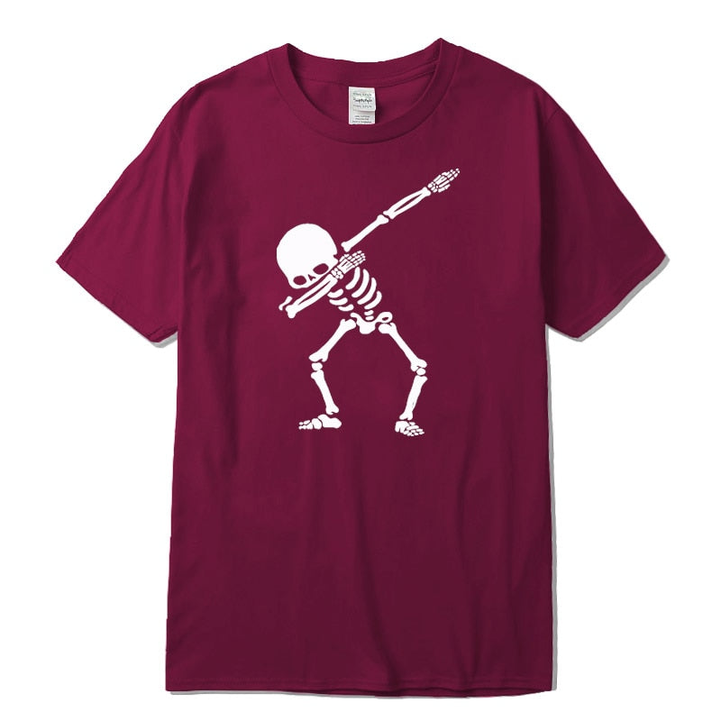 Camiseta con diseño de esqueleto bailando
